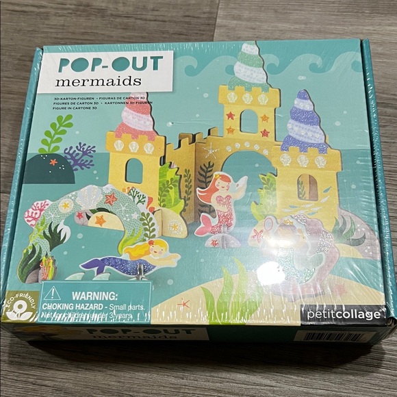 Petit Collage Other - Pop-Out mermaids 🧜🏻‍♀️ 3D